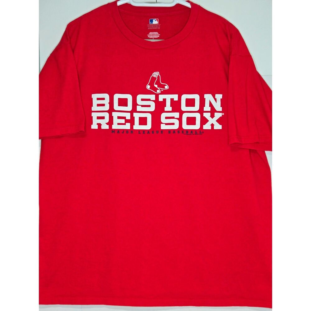 MLB Genuine Merchandise Boston Red Sox T-Shirt | Men's Size Large | Red Graphic